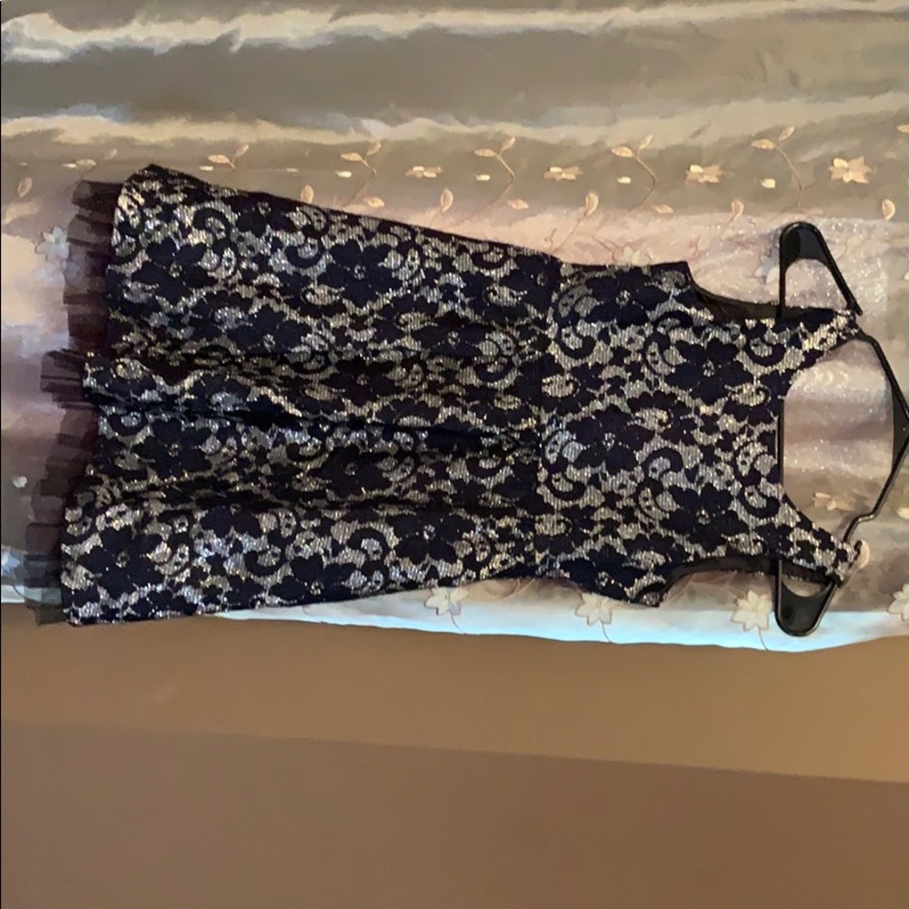Girls dress